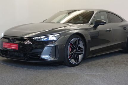 Audi RS e-tron GT 59.500 km 64.950 € Weißenburg 91781