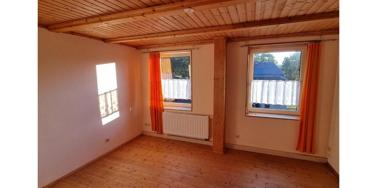 Haus Zweifamilienhaus in Traumlage von Thum Stadtnähe 9 zimmer