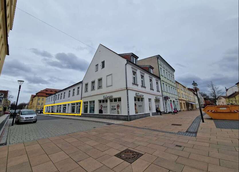 Einzelhandel in Luckenwalde 870 € 150 m²