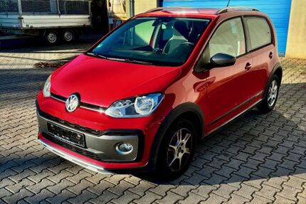 VW up! 102.238 km 8.990 &euro; Massing 84323