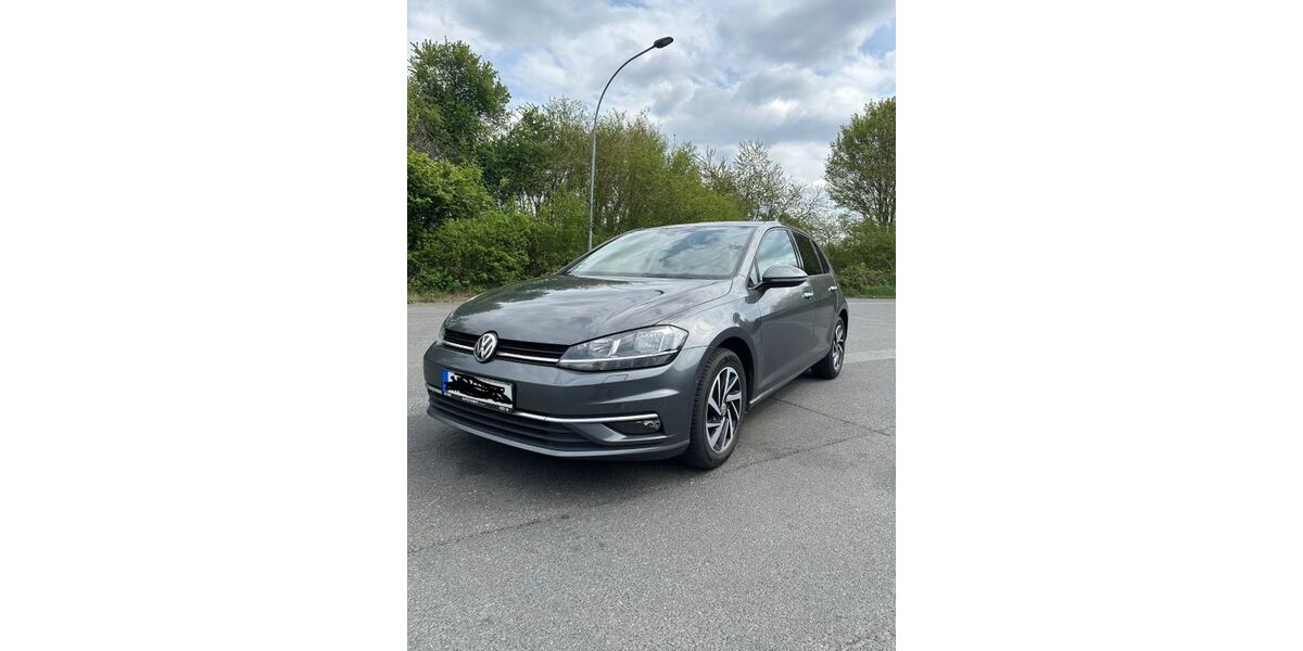 VW Golf 176.800 km 10.900 &euro; Frankfurt am Main 60489