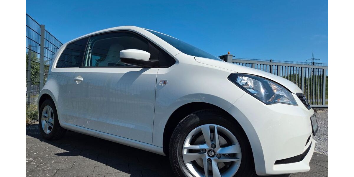 Seat Mii 69.000 km 5.999 &euro; Paderborn 33102