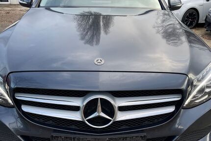 Mercedes-Benz C 250 256.000 km 10.900 &euro; Berlin 13597