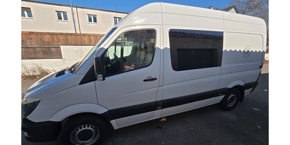Mercedes-Benz Sprinter 423.644 km 15.500 &euro; Duisburg 47138