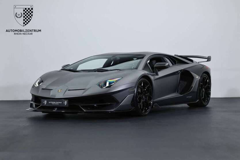 Lamborghini Aventador 11.015 km 629.900 € Viernheim 68519