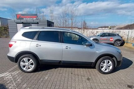 Nissan Qashqai+2