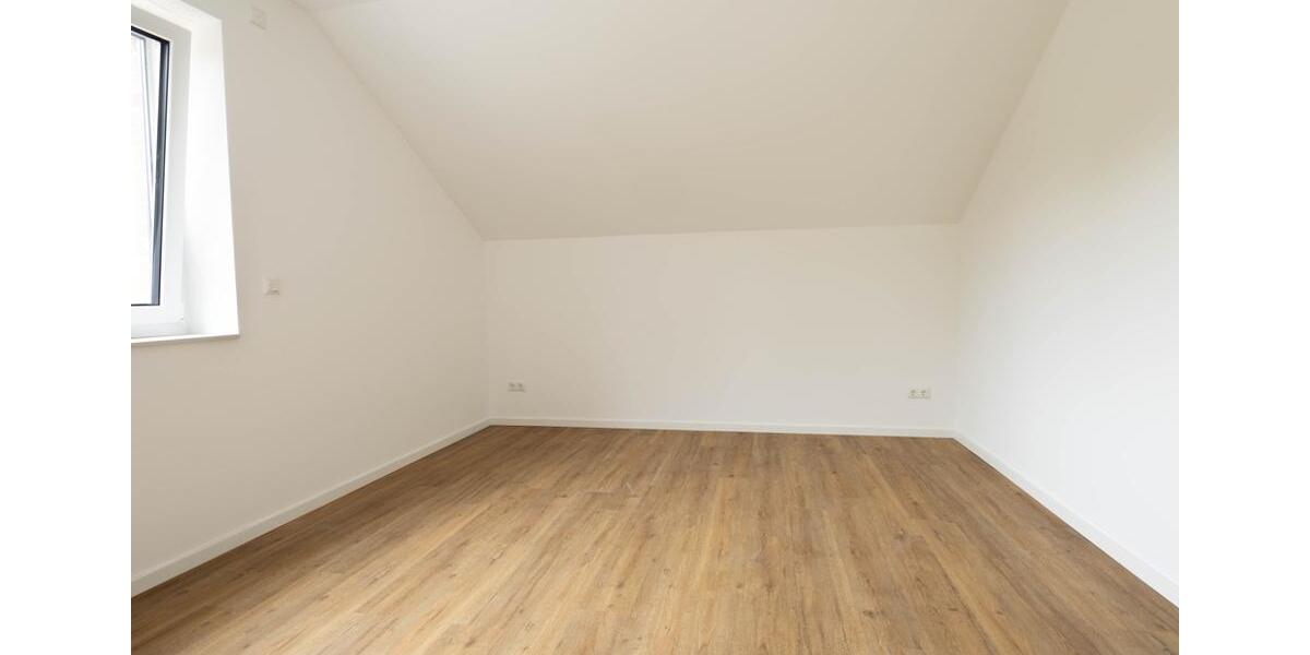 Dachgeschoßwohnung Weddingstedt - 2 Zimmer, 75 m&sup2;, 830&euro; | Angebot:26585915