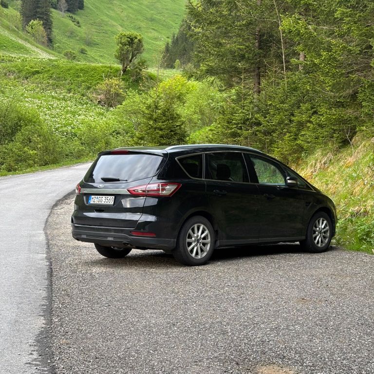 S-Max