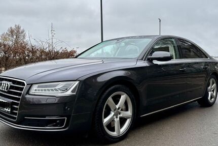 Audi A8 127.000 km 31.600 &euro; Nürnberg 90427