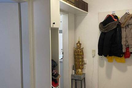 Ruhig wohnen: 2-Zimmer-Dachgeschosswohnung mit Balkon 2 zimmer