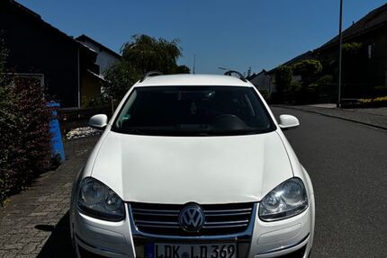 VW Golf 228.000 km 3.900 &euro; Neunkirchen 57290