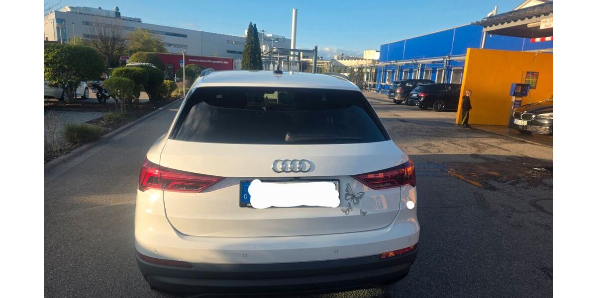 Audi Q3 128.000 km 21.500 &euro; Dingolfing 84130