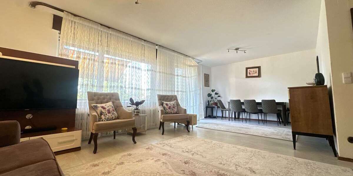 Etagenwohnung Kleve - 3 Zimmer, 82 m&sup2;, 600&euro; | Angebot:27288320