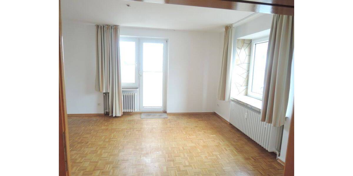 Etagenwohnung Northeim - 4 Zimmer, 98 m&sup2;, 600&euro; | Angebot:26346953