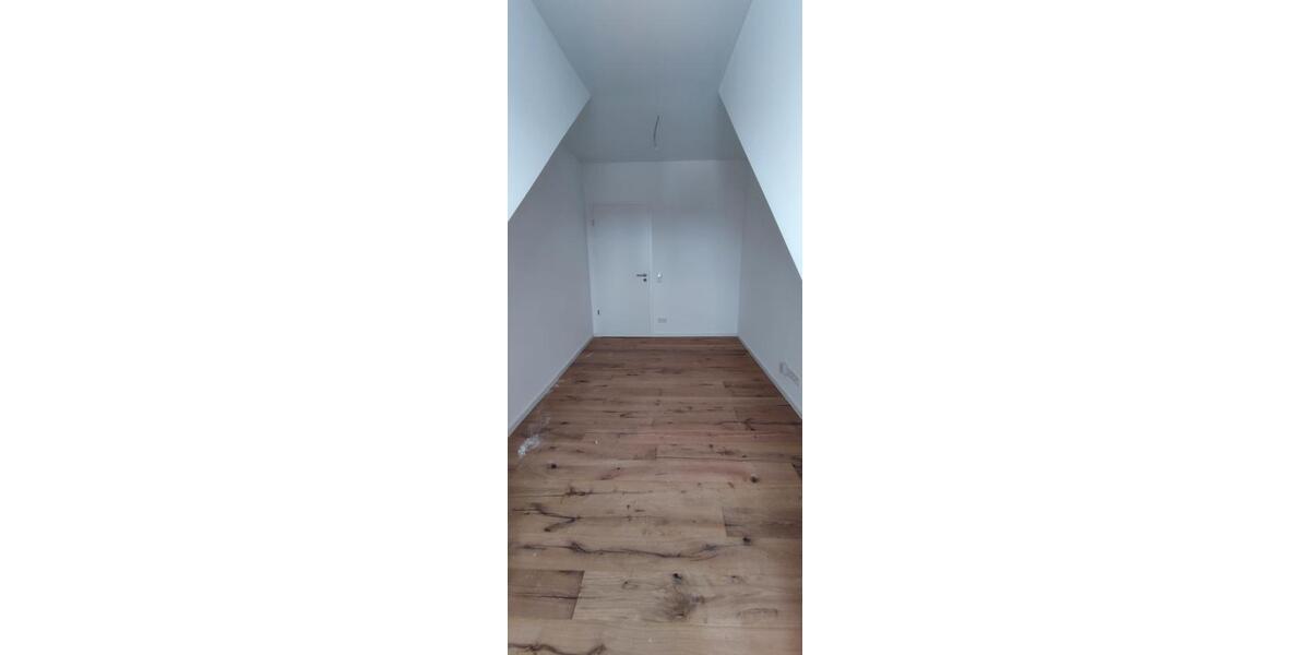 Etagenwohnung Ergoldsbach Langenhettenbach - 3.5 Zimmer, 86 m&sup2;, 1.000&euro; | Angebot:26249062