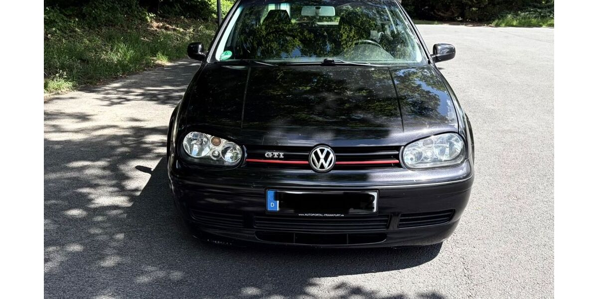 VW Golf 248.500 km 2.900 &euro; Königstein im Taunus 61462