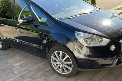 Ford S-Max 217.243 km 5.490 &euro; Lebach 66822