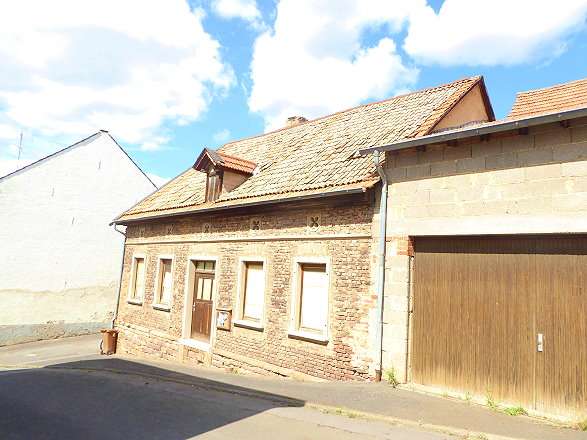 Haus zum Kaufen in Horrweiler 69.000 € 100 m²
