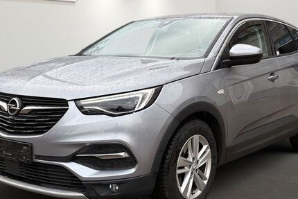 Opel Grandland (X) 163.010 km 9.999 &euro; Berlin 12681
