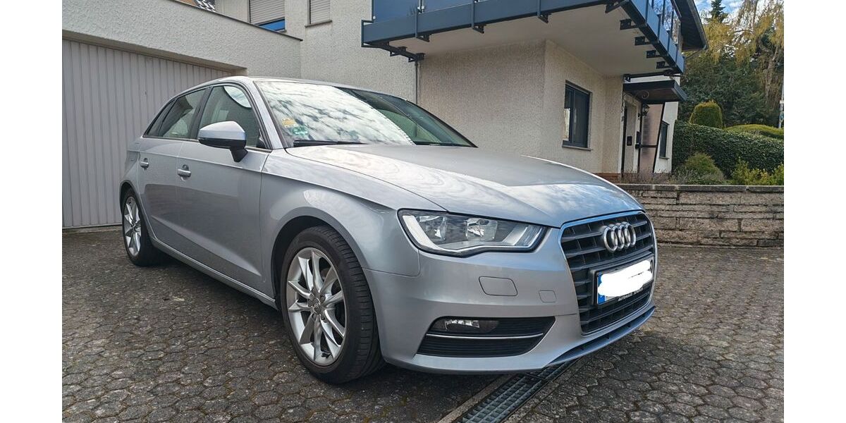 Audi A3 102.040 km 11.000 &euro; Lonnig 56295