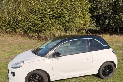 Opel Adam 45.943 km 8.990 &euro; Recklinghausen 45663