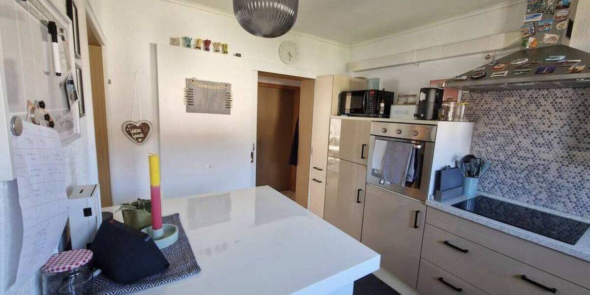 Etagenwohnung Weißenthurm - 5 Zimmer, 90 m&sup2;, 325.000&euro; | Angebot:26257729