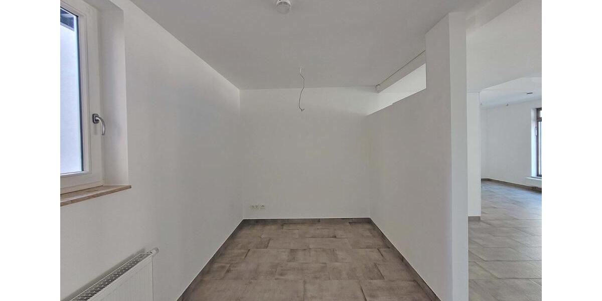 Erdgeschoßwohnung Bad Hersfeld - 2 Zimmer, 60 m&sup2;, 700&euro; | Angebot:26697993