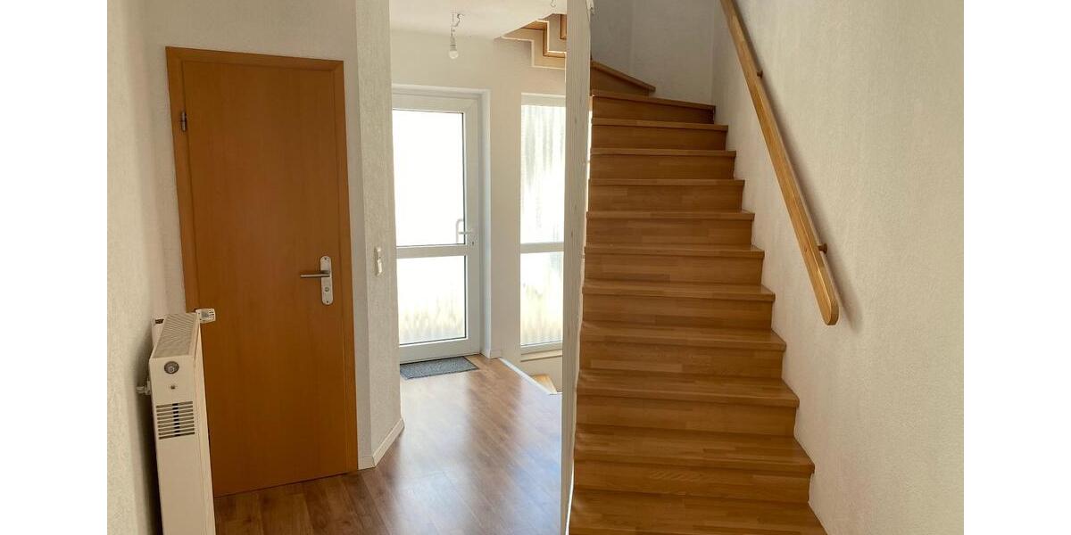 Reihenhaus Bellheim - 6 Zimmer, 186 m&sup2;, 1.600&euro; | Angebot:26323064