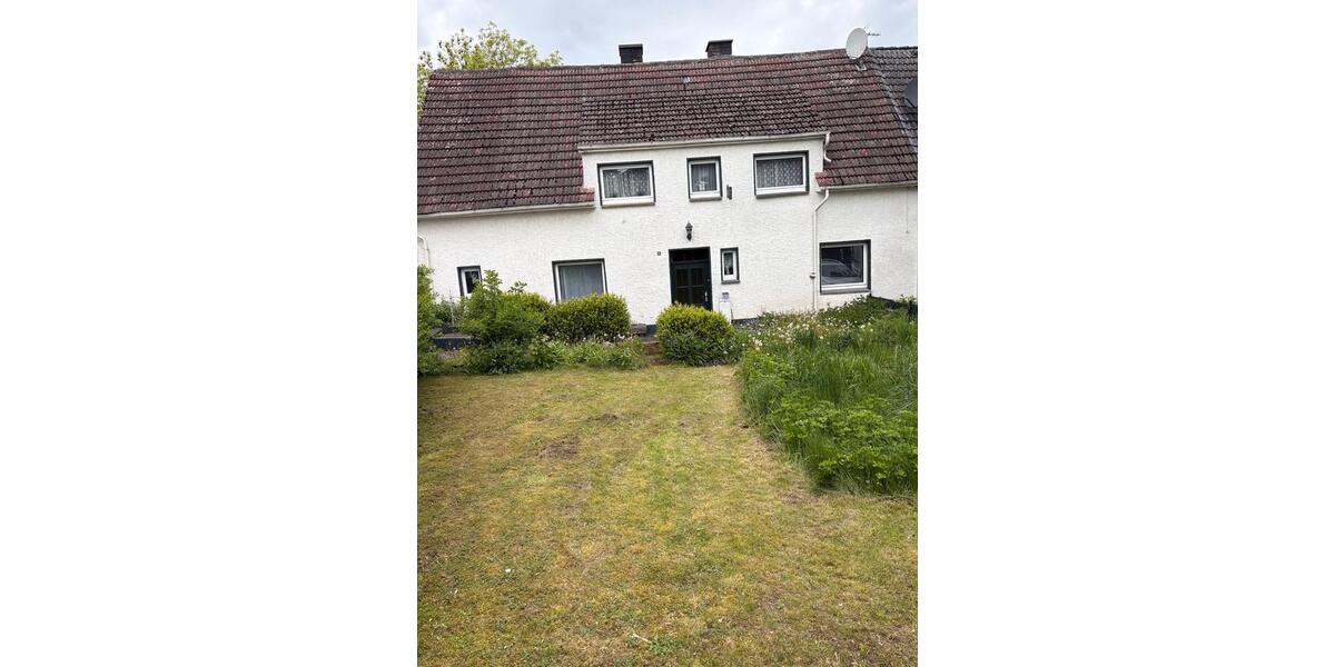 Bauernhaus, Landhaus Brilon - 6.5 Zimmer, 135 m&sup2;, 153.000&euro; | Angebot:26677380
