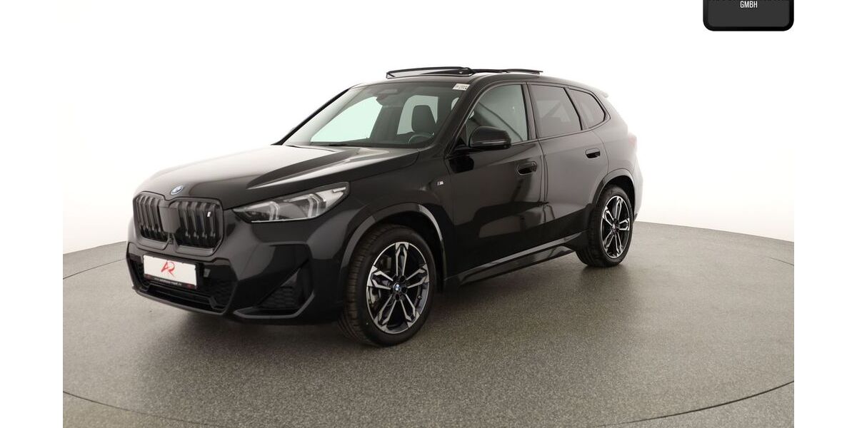 BMW iX1 15.931 km 45.880 &euro; Berlin 12103