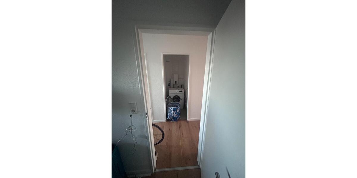 Dachgeschoßwohnung Bremen Schwachhausen - 2 Zimmer, 56 m&sup2;, 550&euro; | Angebot:26251820