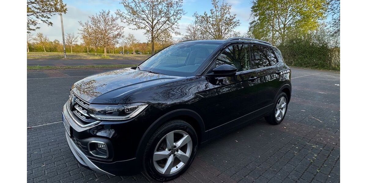 VW T-Cross 78.000 km 21.400 &euro; Obertshausen 63179