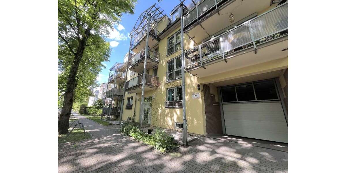 Etagenwohnung Chemnitz Kapellenberg - 3 Zimmer, 83 m&sup2;, 130.000&euro; | Angebot:26364060