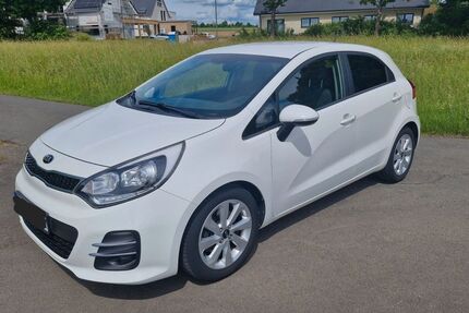 Kia Rio 120.475 km 7.250 &euro; Fulda 36041
