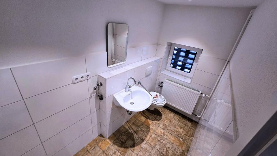 Gewerbeobjekt Steinhagen - 1.200&euro; | Angebot:25439685