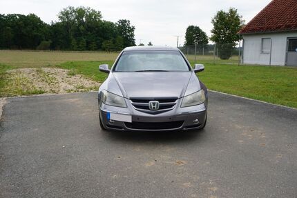 Honda Legend 179.000 km 9.999 &euro; Pyrbaum 90602
