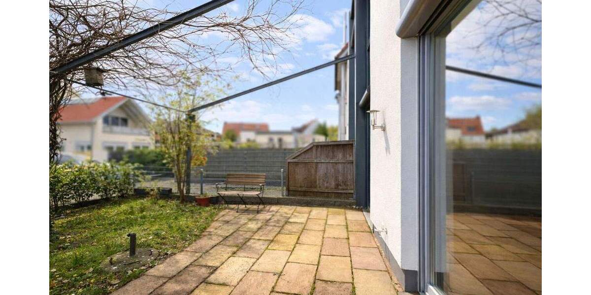 Reihenmittelhaus Bad Vilbel Dortelweil - 5 Zimmer, 177 m&sup2;, 2.900&euro; | Angebot:26866751