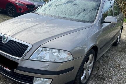 Skoda Octavia 133.000 km 1.999 € Hohenlinden bei München 85664