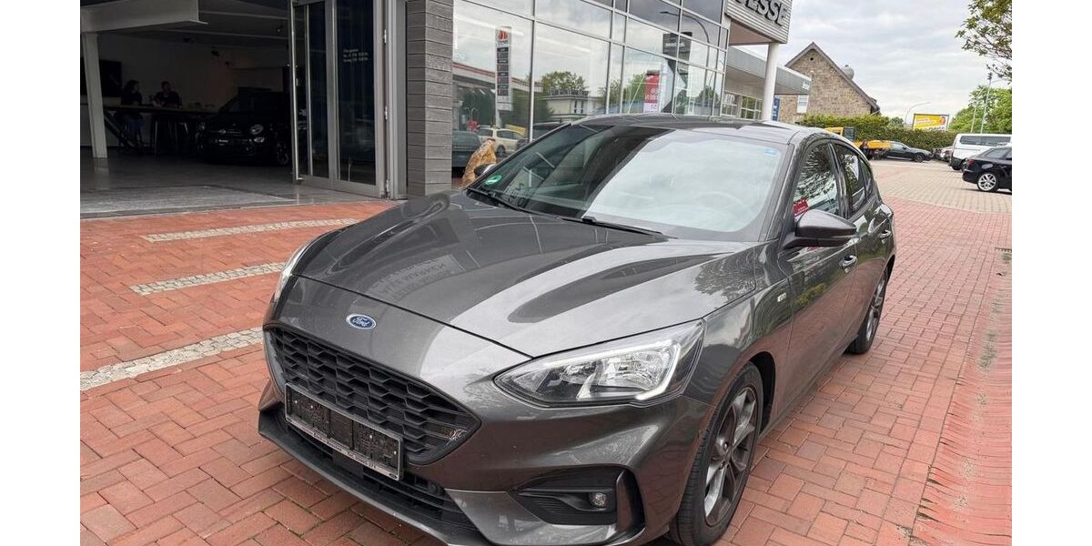 Ford Focus 86.000 km 13.990 &euro; Ibbenbüren 49477