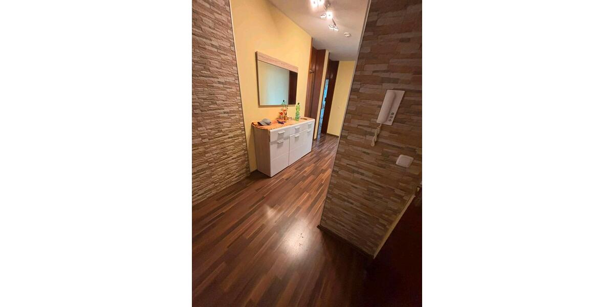 Etagenwohnung Neusäß - 2 Zimmer, 62 m&sup2;, 255.000&euro; | Angebot:26820615