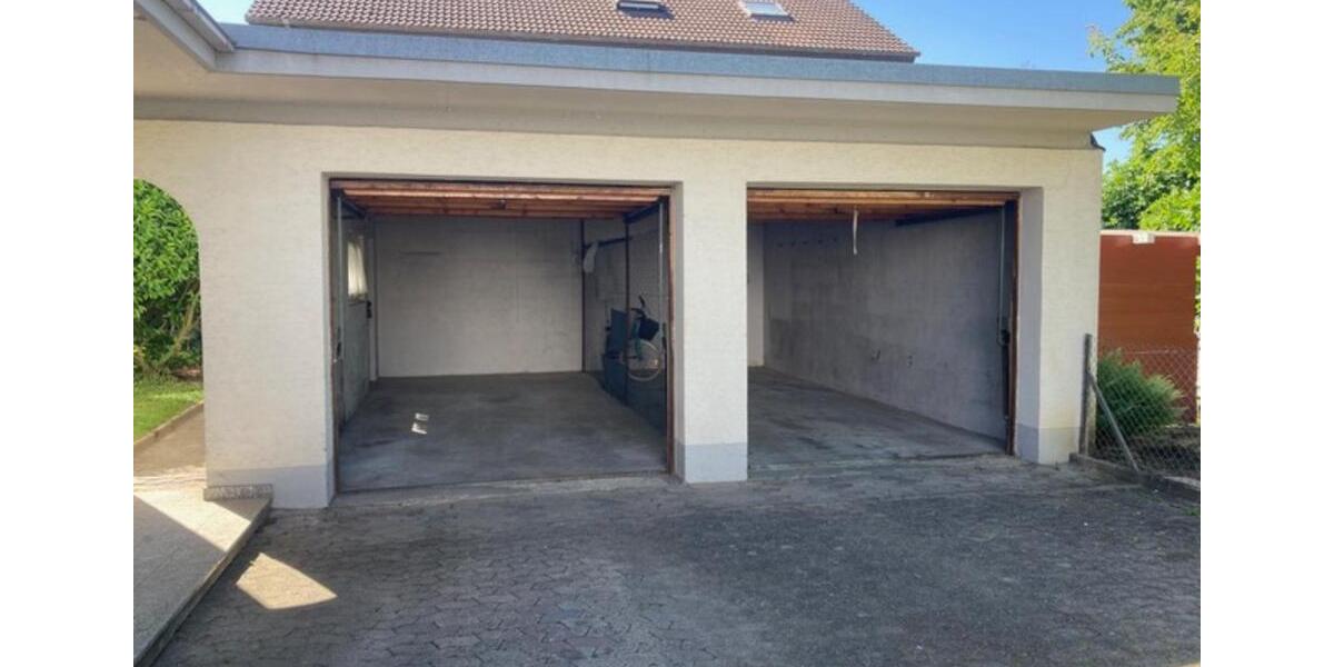 Mehrfamilienhaus, Wohnhaus Freiburg im Breisgau Brühl - 10 Zimmer, 235 m&sup2;, 740.000&euro; | Angebot:25350992