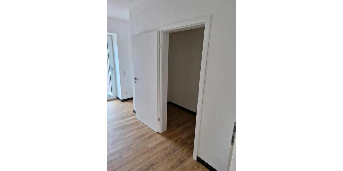 Etagenwohnung Alsfeld - 5 Zimmer, 129 m&sup2;, 1.650&euro; | Angebot:24253136