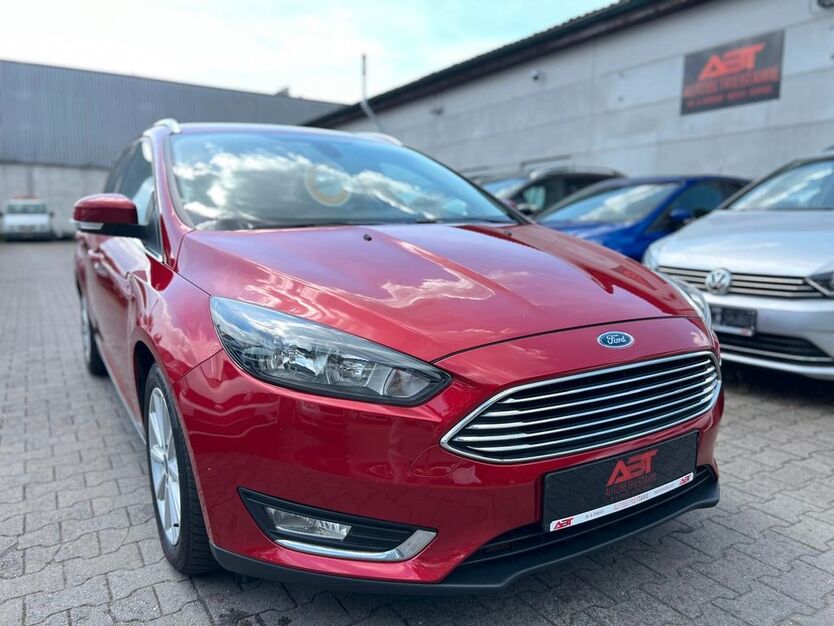 Ford Focus 142.000 km 7.899 € Greven 48268