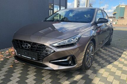 Hyundai i30 32.407 km 19.600 € Duisburg 47259
