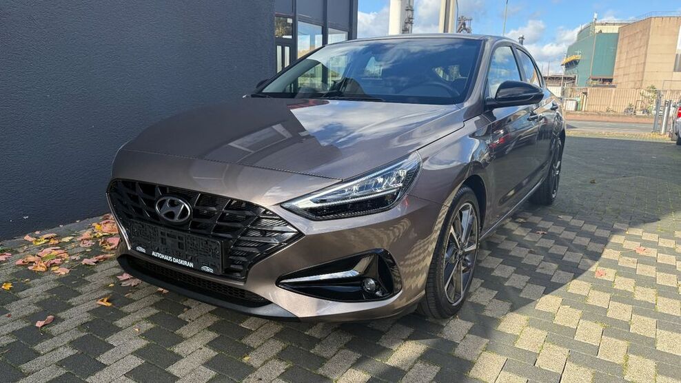 Hyundai i30 32.407 km 19.600 € Duisburg 47259