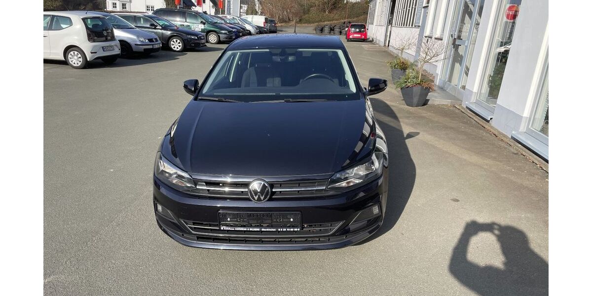 VW Polo 71.611 km 14.590 &euro; Schmallenberg 57392
