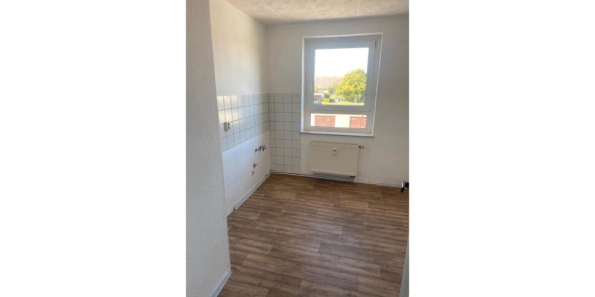 Mehrfamilienhaus, Wohnhaus Oschatz - 12 Zimmer, 291 m&sup2;, 130.000&euro; | Angebot:26150375