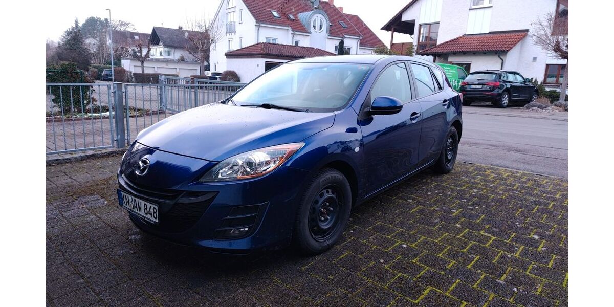 Mazda 3 177.800 km 3.500 &euro; Rielasingen-Worblingen 78239