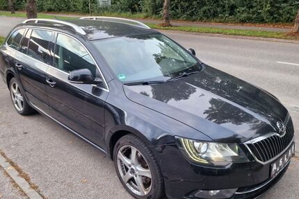 Skoda Superb 180.000 km 7.999 € MÜNCHEN 80995
