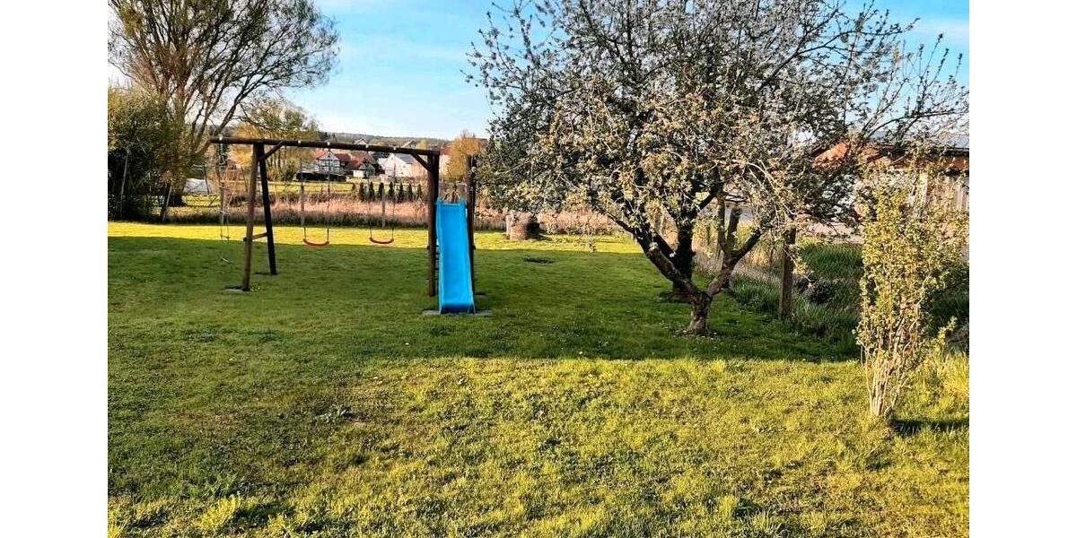 Einfamilienhaus Heldburg - 5 Zimmer, 150 m&sup2;, 159.000&euro; | Angebot:24369736